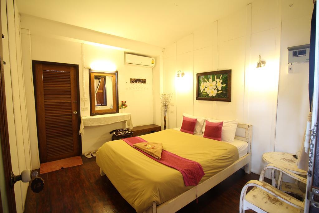Paifah Boutique House Hotel Exterior foto
